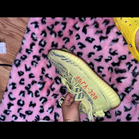 Yeezy semi frozen yellows - Picture 3 of 7